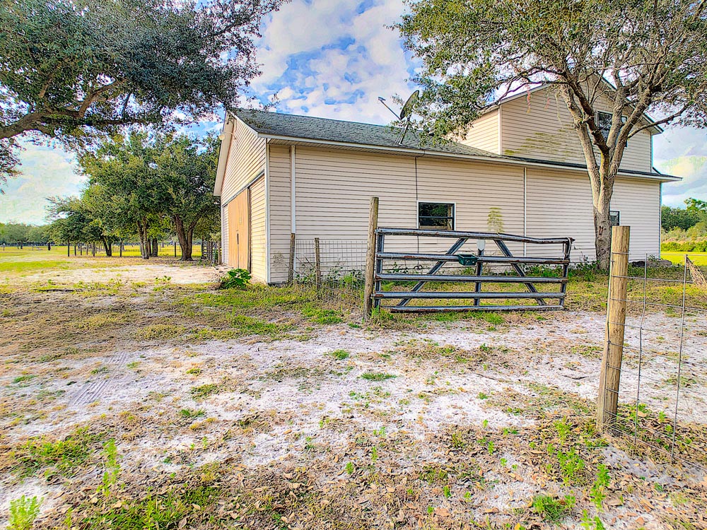 9942 SW Southern Dreams Rd, Arcadia, FL 34269