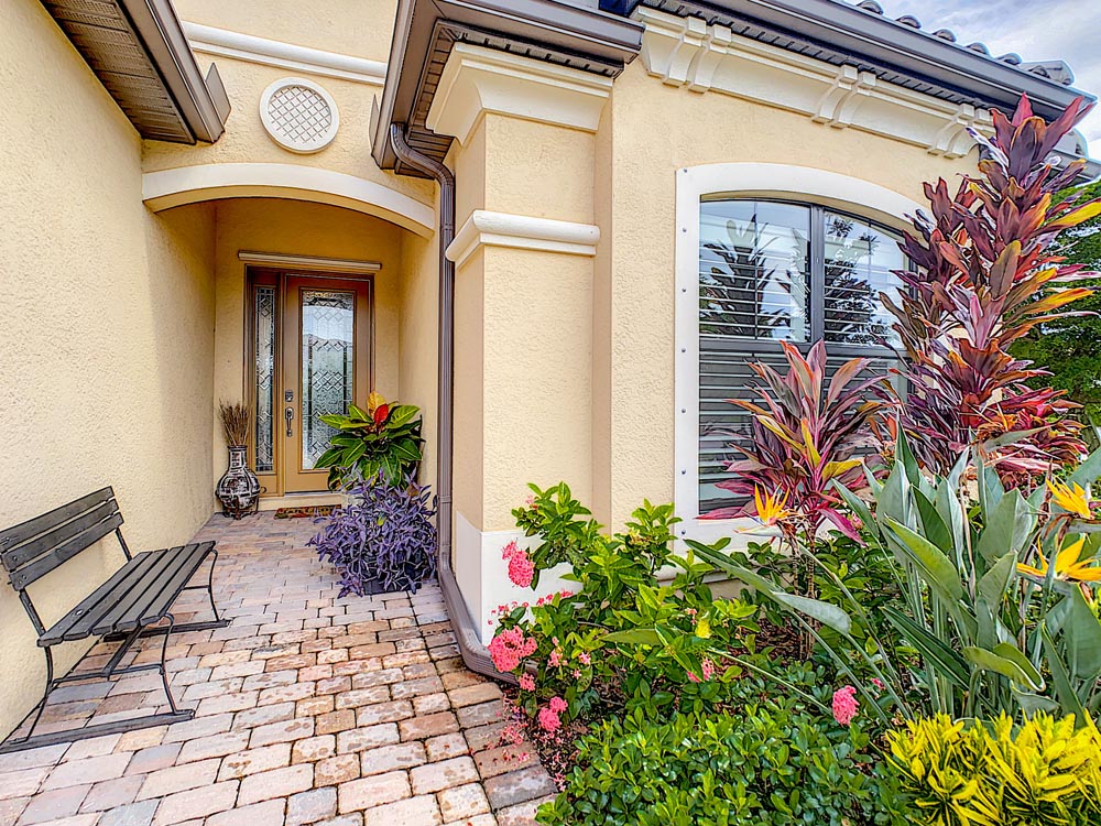 20729 Granlago Dr, Venice, FL 34293