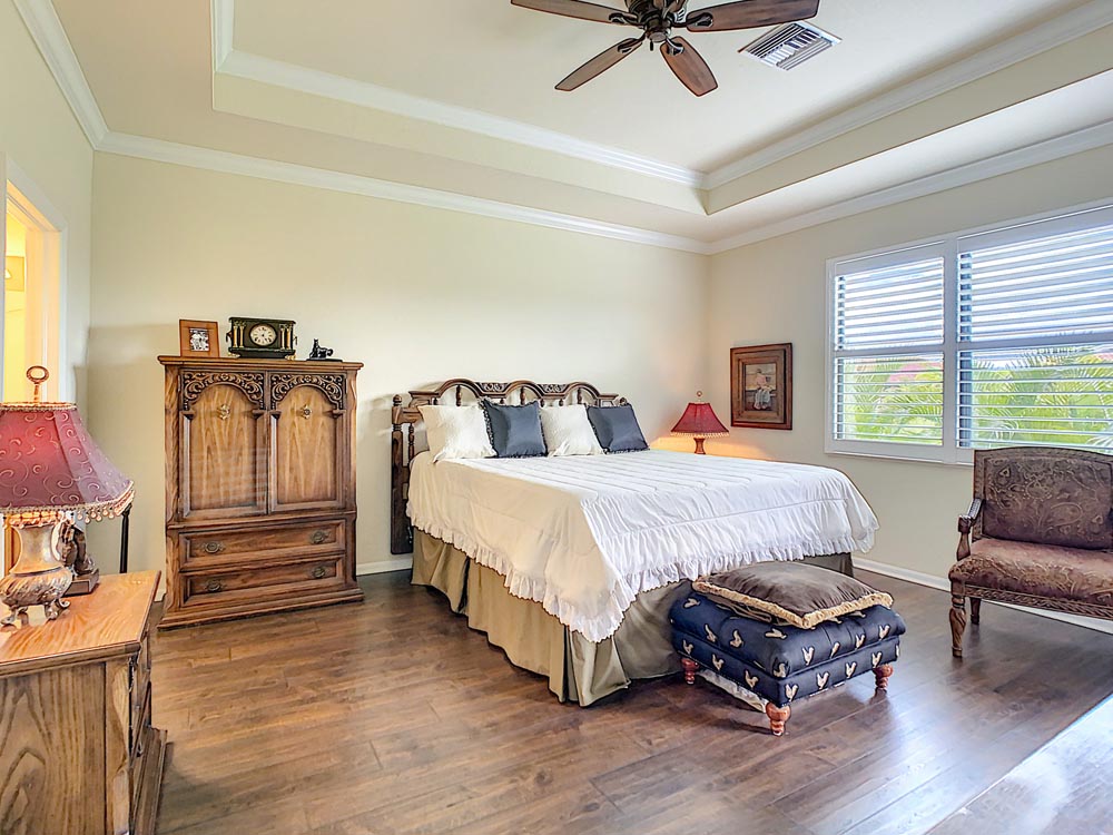 20729 Granlago Dr, Venice, FL 34293