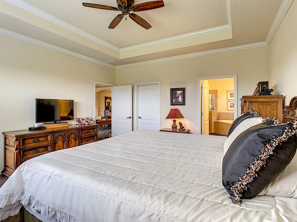 20729 Granlago Dr, Venice, FL 34293