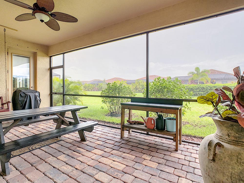 20729 Granlago Dr, Venice, FL 34293