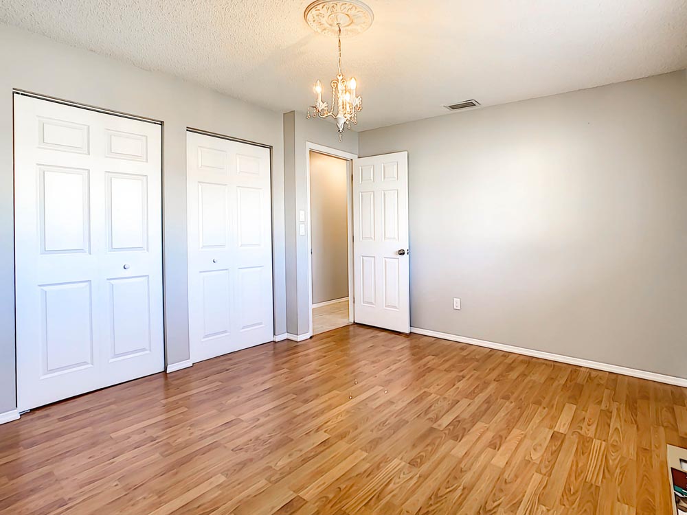 571 Lincoln Ave NW, Port Charlotte, FL 33952