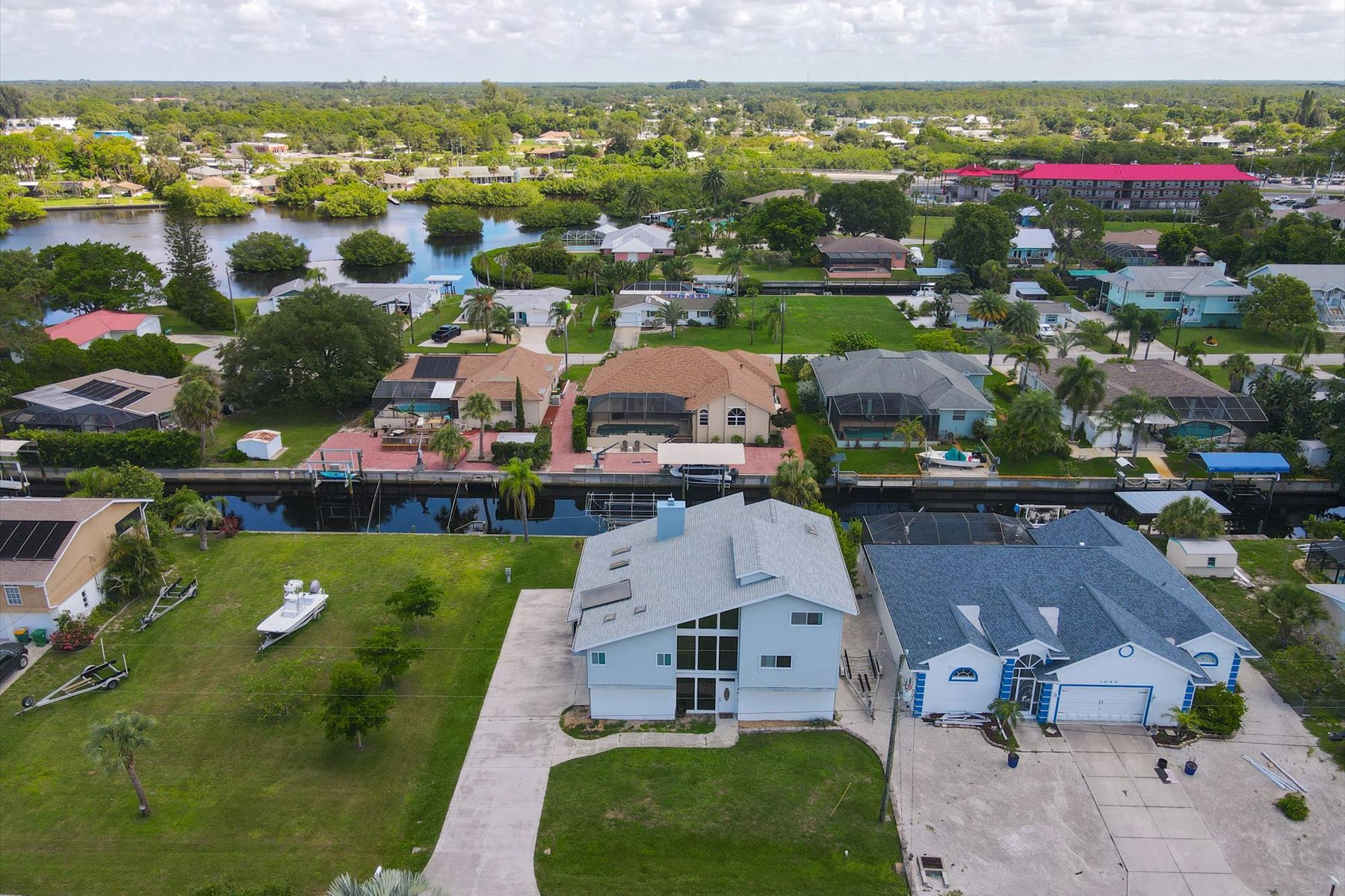 1034 Kant St Englewood, FL 34224