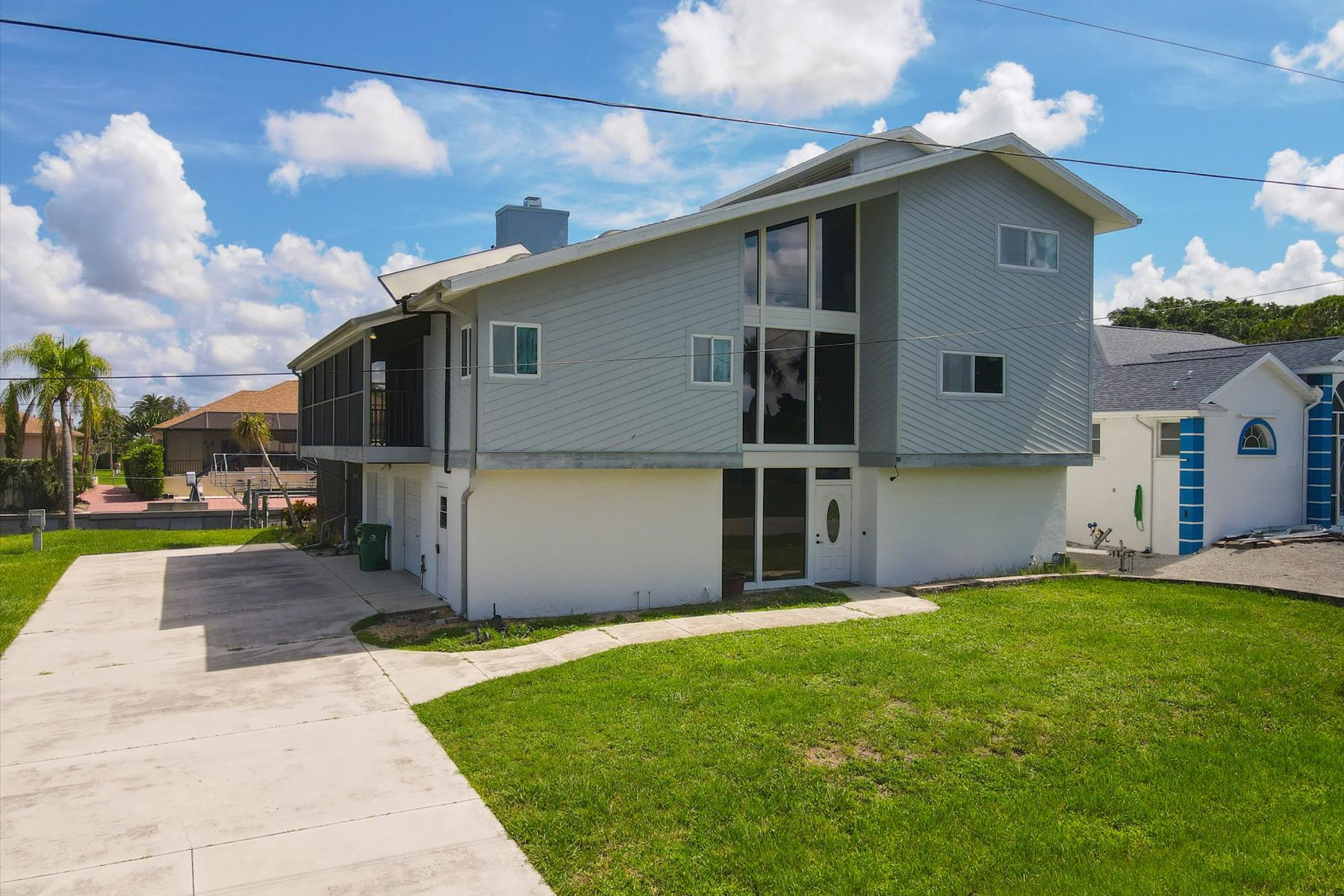 1034 Kant St Englewood, FL 34224