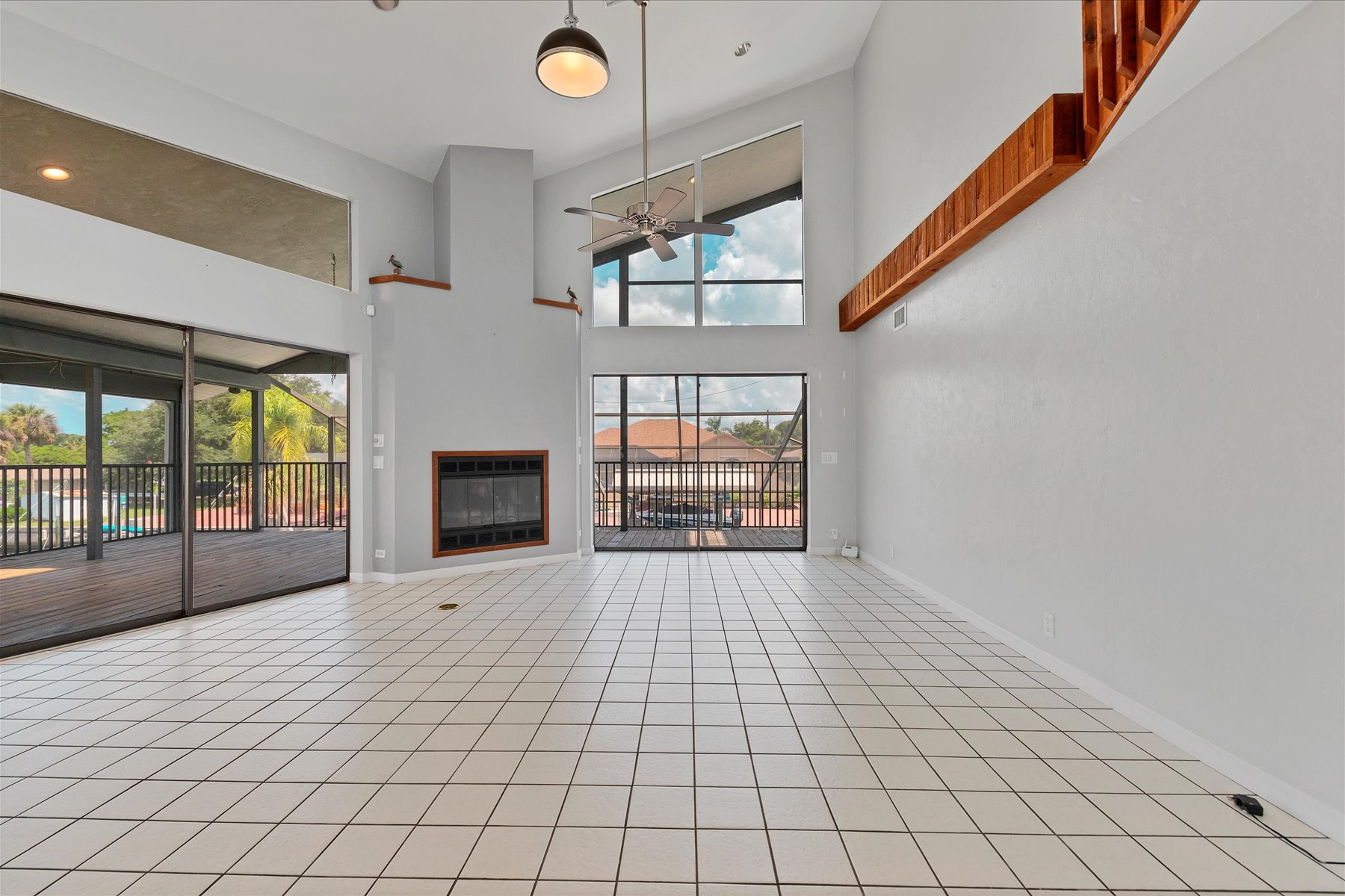 1034 Kant St Englewood, FL 34224