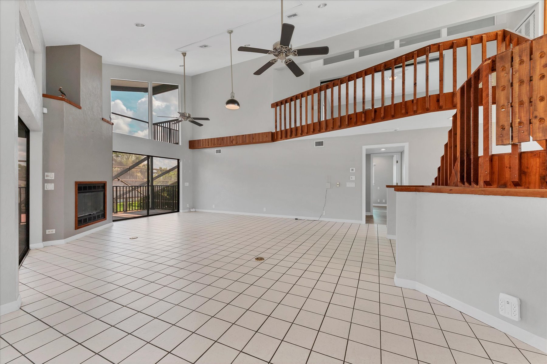1034 Kant St Englewood, FL 34224