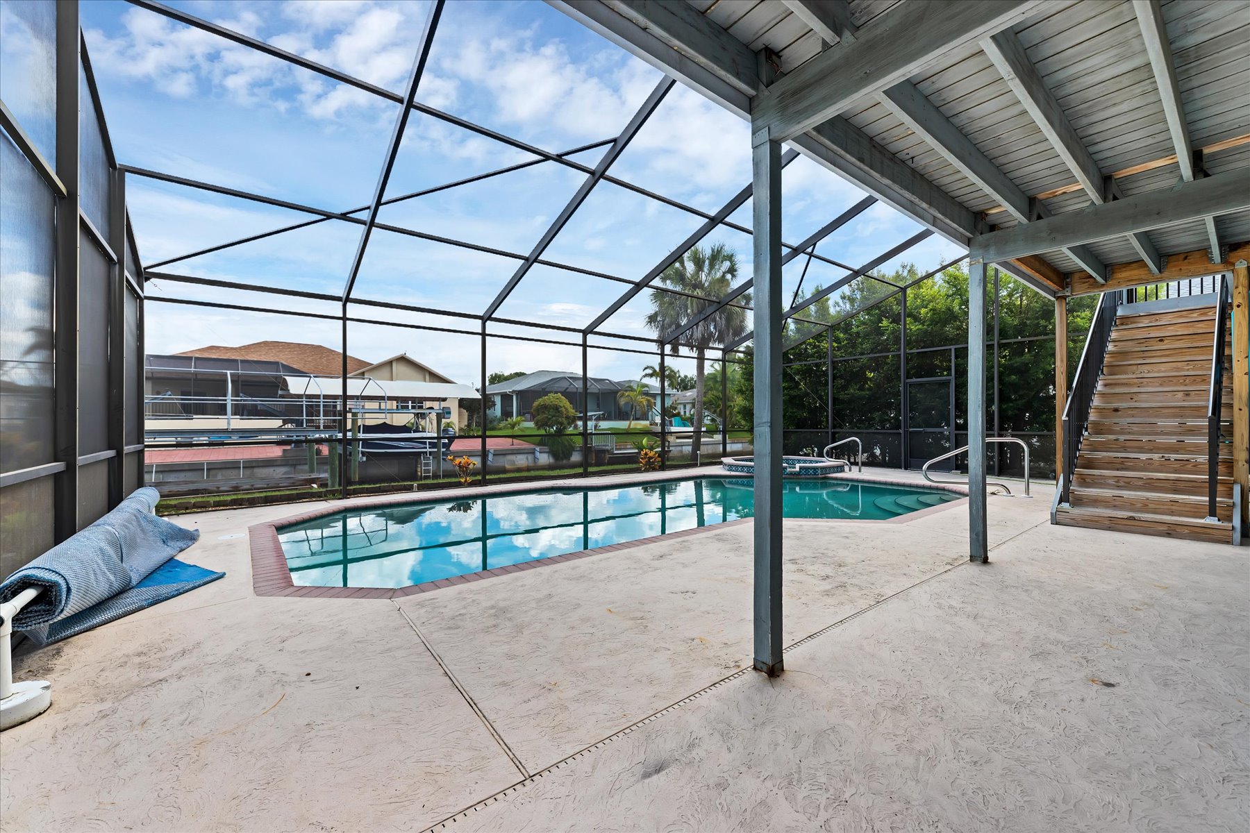 1034 Kant St Englewood, FL 34224