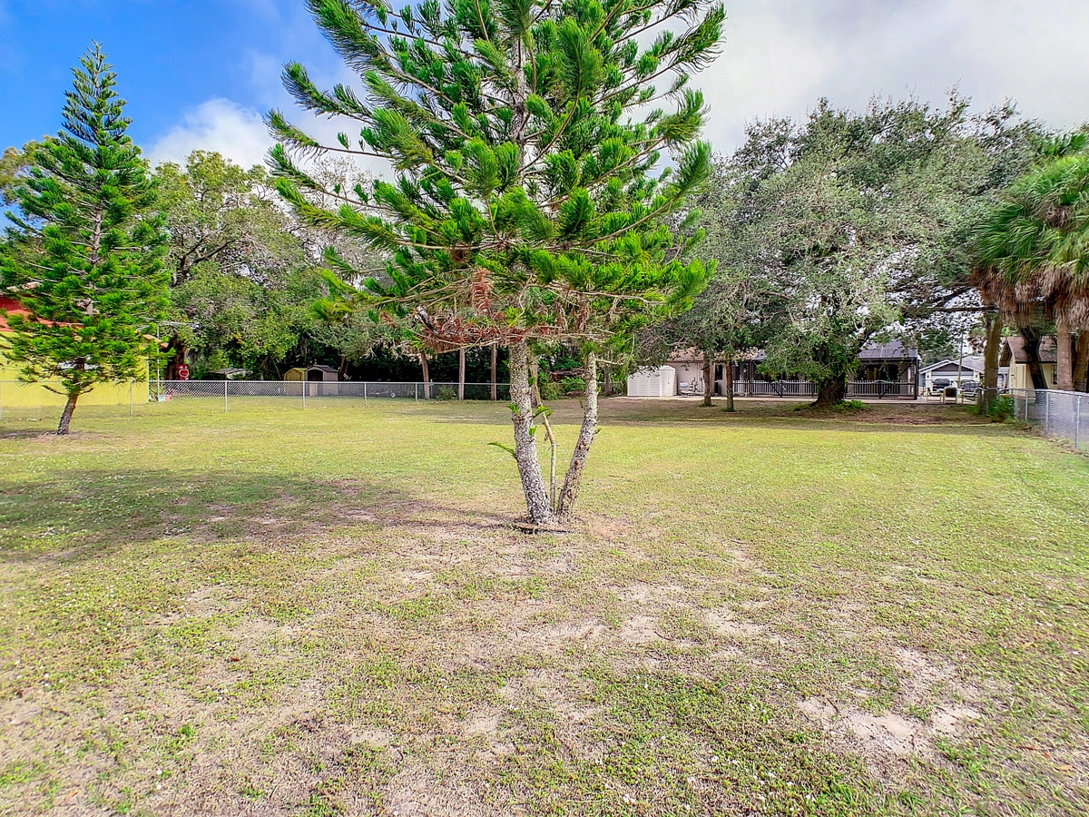 7289 Van Lake Dr, Englewood, FL 34224